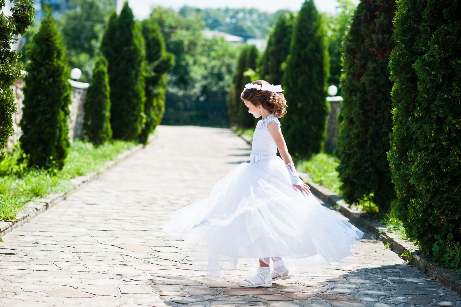 bigstock-Portrait-Of-Cute-Little-Girl-O-139245323.jpg